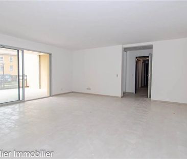 Location Appartement 3 pièces 74m² ST MARCELLIN 38160 - Photo 2
