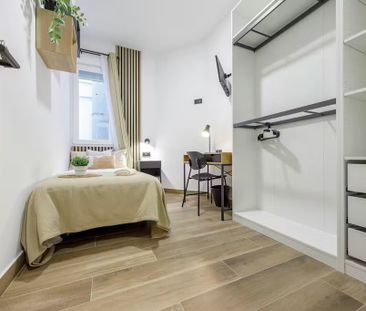 Avinguda del Marqués de Sotelo, Valencia, Valencian Community 46002 - Photo 4