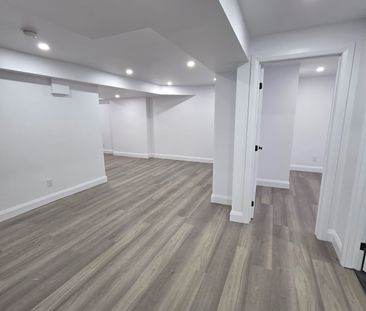 For Lease - 180 CHENOA Way Unit# B, Barrhaven, Ontario - Photo 1