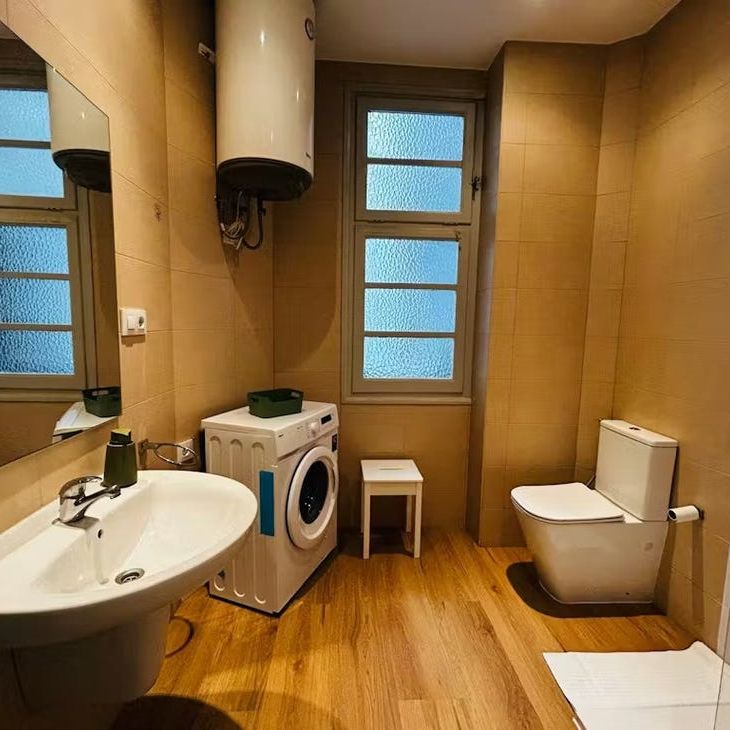 Carrer de Guillem de Castro, Valencia, Valencian Community 46008 - Photo 1