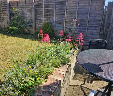 2 Bed End Terrace, Keedonwood Road, BR1 - Photo 6