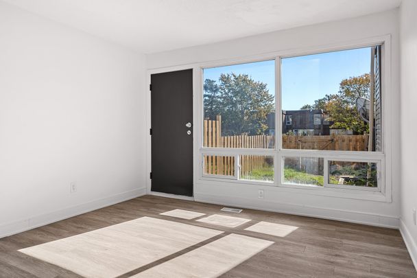 Windsor Park Village - Photo 1