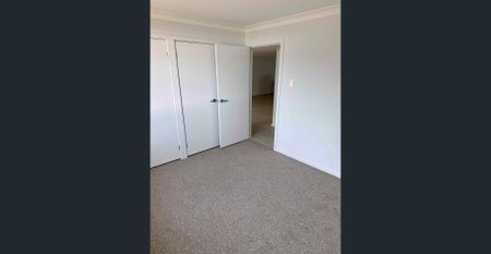 Brand New Family Home - Photo 2