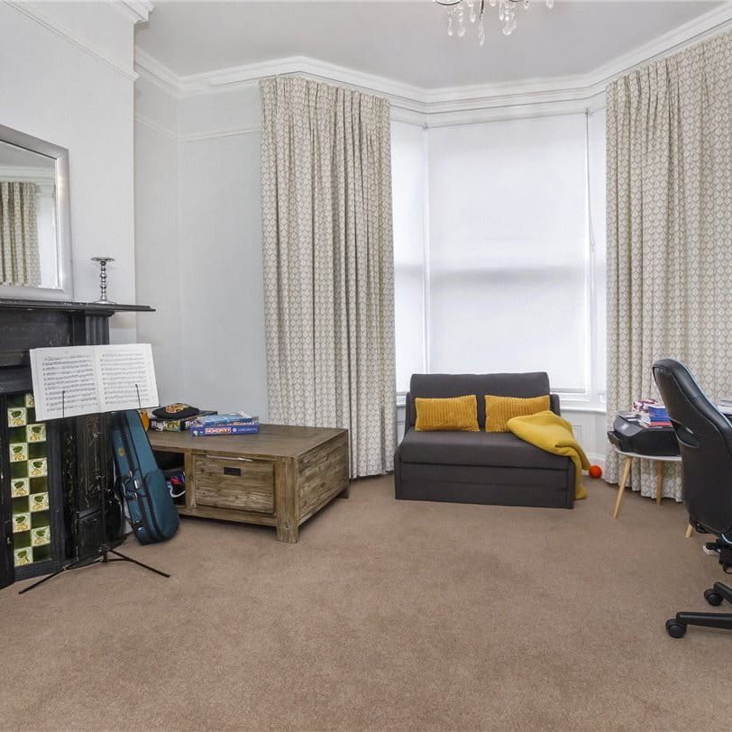Beautifully presented and comprehensively 4 bedroom property situated in the heart of York City Centre - Photo 1