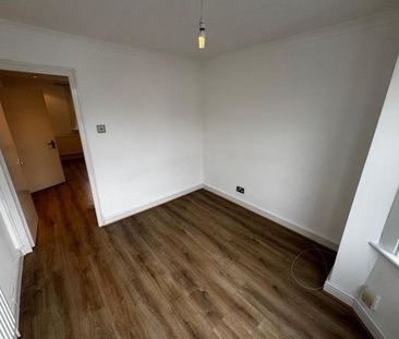 Montagu Road, London - Photo 4