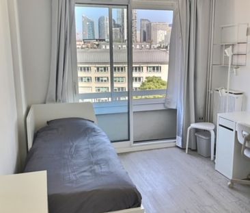 Beau studio meublé- 14.65 m²- VUE DEGAGEE - Photo 3