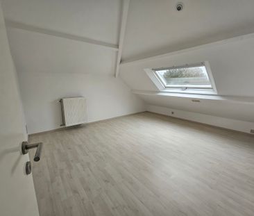 Ruim duplex appartement met 3 slaapkamers - Photo 5