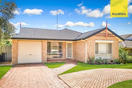 “Refreshed Four Bedroom Home” - Photo 4