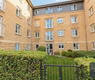 1 bedroom retirement property to rent - Photo 5