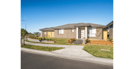 Well-Maintained Family Home - Photo 2