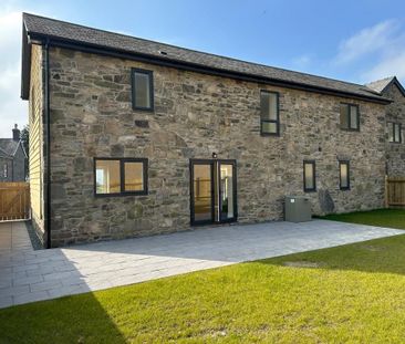 4 bedroom end of terrace house to rent - Photo 6