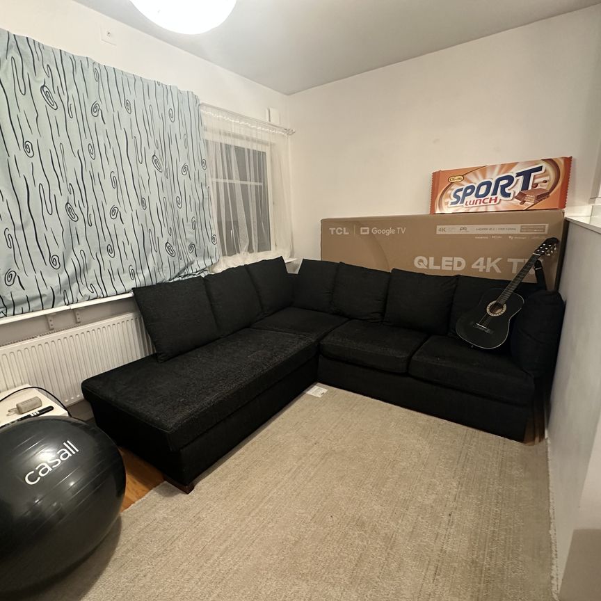 Breddenvägen, Upplands Väsby - Photo 1