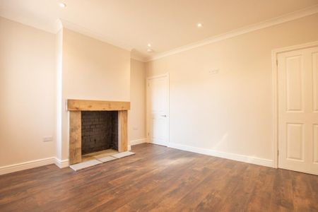 2 bedroom terraced house to rent - Photo 5