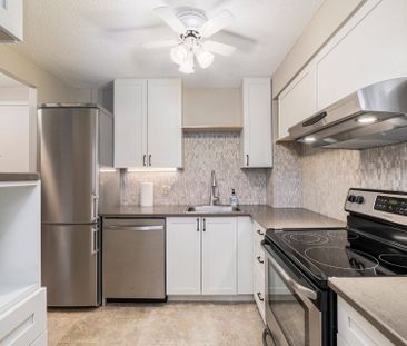 For Lease - 1025 Grenon Avenue Unit# 210, Britannia Heights - Queen... - Photo 4