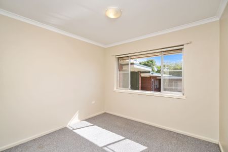 SOUGHT AFTER COMPLEX! - Photo 5