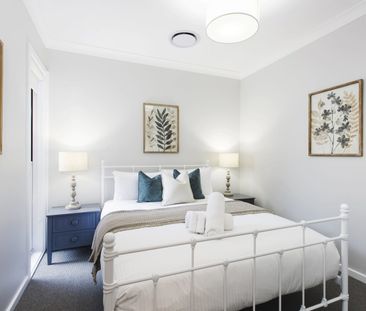 Fully Furnished, Modern Comfort in a Central Location - Photo 3