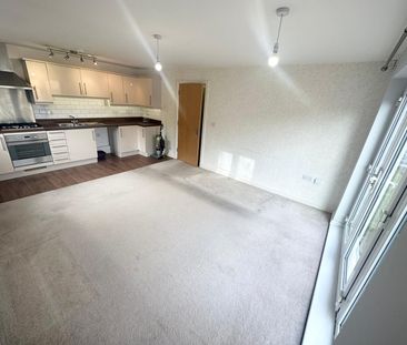 Meadow Way, Tyla Garw, PONTYCLUN - Photo 4