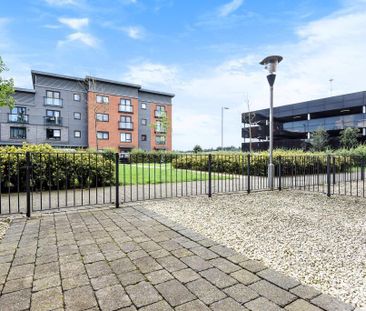 2 bedroom apartment to rent - Photo 4