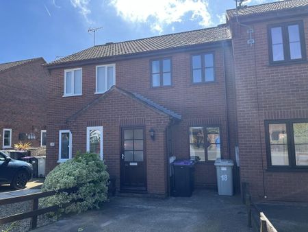 2 bedroom terraced house to rent - Photo 2