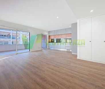 Luxury Apartment for rent in Portimão, Distrito de Faro - Photo 2