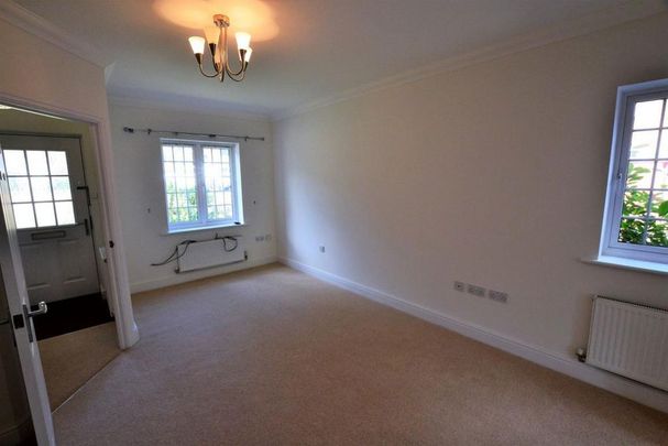 3 bedroom detached house to rent - Photo 1