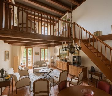 PRIX TOP ! MAISON DE VILLE AUTHENTIQUE AVEC BALCON - Photo 1