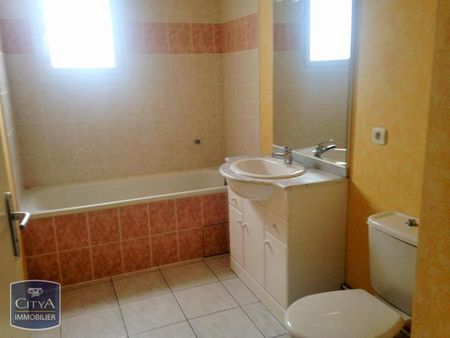 Location Maison 3 pièces 67m² NERSAC 16440 - Photo 3