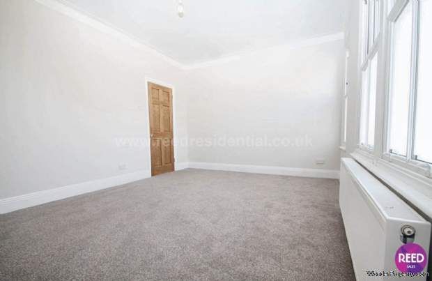 3 bedroom property to rent in Southend On Sea - Photo 1