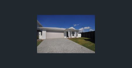 2 Tamborine Crescent, Banya - Photo 2
