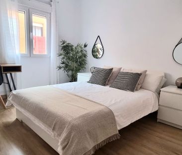 Alquiler de piso en Calle Don Rodrigo, 12 - Photo 1