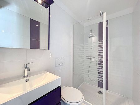 Location appartement 4 pièces 98 m² à Bourg-en-Bresse (01000) GARE - Photo 2