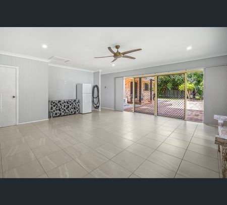 19 Ocean Park Drive, Dundowran Beach, Qld 4655 - Photo 3
