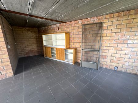 Zeer goed uitgeruste woning met garage en tuin! - Foto 3