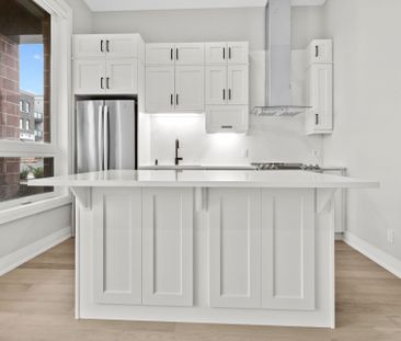 For Lease - 3265 Carding Mill Trail Unit# 111, Oakville, Ontario - Photo 6