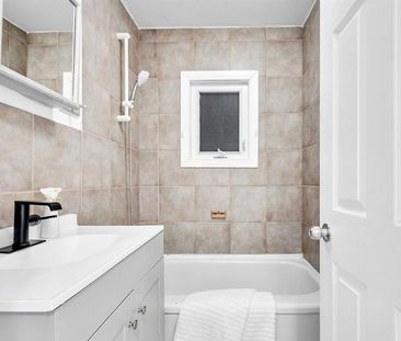 For Lease - 10 Rutherford Avenue Unit# 2, Hamilton, Ontario - Photo 2