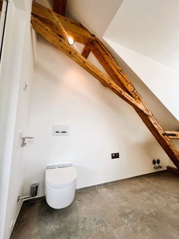 NAHE Innsbruck: Modern-alpine, ca. 150 m² große, klimatisierte Dachgeschosswohnung mit 2 Dachterrassen zu mieten! - Photo 4