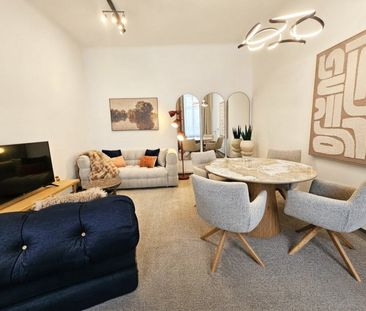 Koffer packen & einziehen: Stilvoll möblierte Altbauwohnung mit neu... - Foto 2
