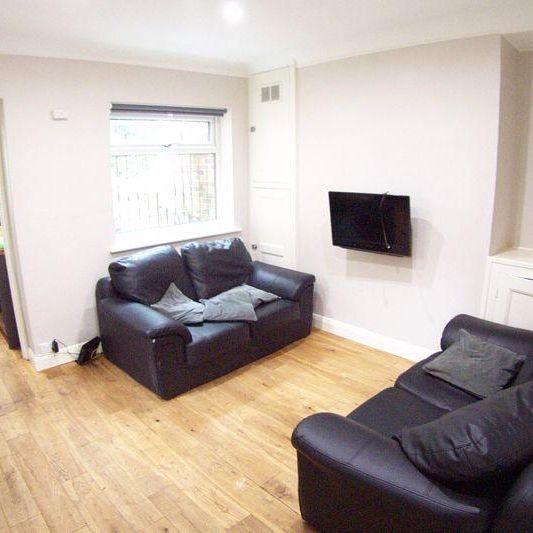 3 bedroom house to rent - Photo 1
