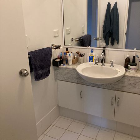 East Perth - Photo 3