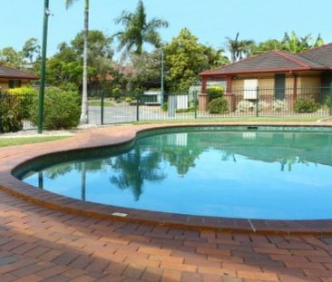 21/18 Batchworth Road, Molendinar QLD 4214 - Townhouse For Rent | D... - Photo 6