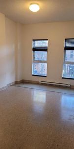 Logement adapté pour personne à mobilité réduite - Photo 3