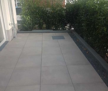 Neuwertige 2- Zimmerwohnung mit Terrasse in ruhiger Lage Refraths - Foto 1