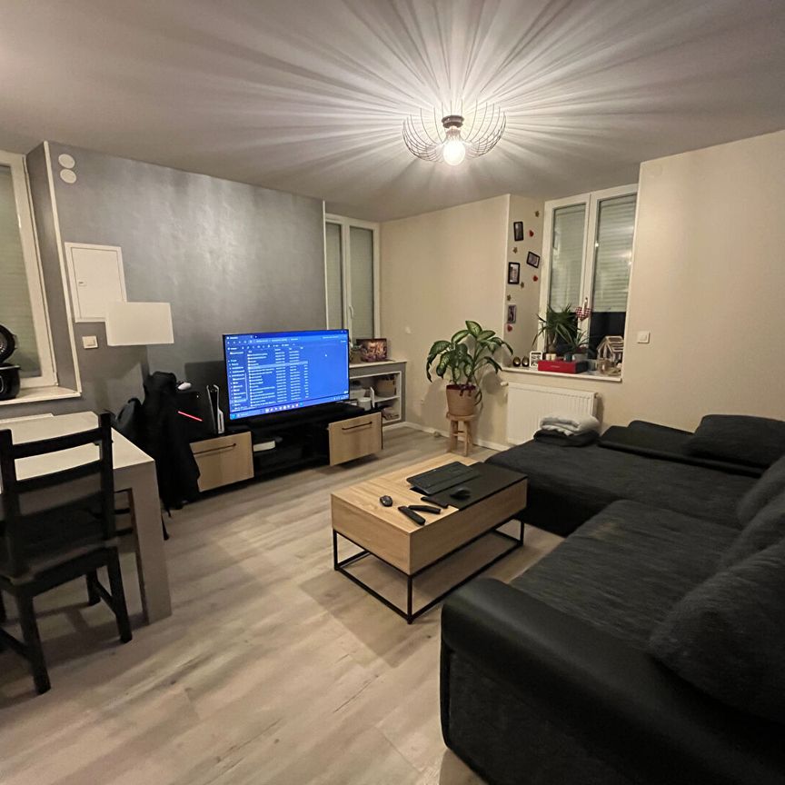 Location Appartement 3 pièces 54m² - Photo 1