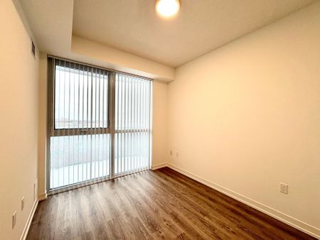 For Lease - 8 Interchange Way Unit# 711, Vaughan, Ontario - Photo 2
