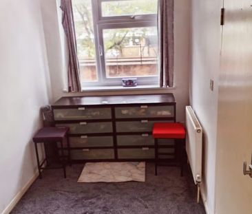 Room in a Shared House, London, E3 - Photo 3