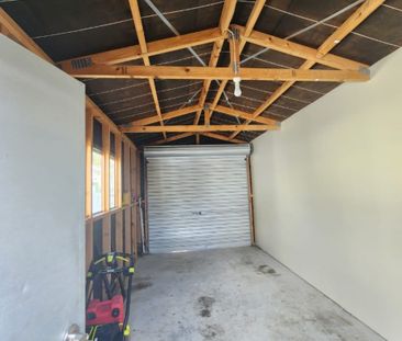 Tidy 3-Bedroom Home Close to Town - Photo 3