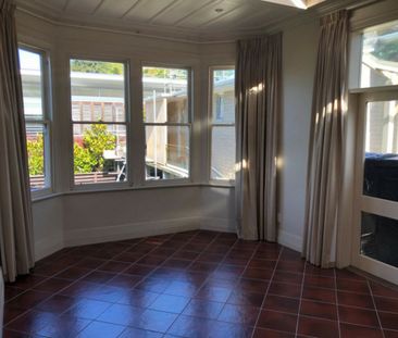 Cute and comfortable in Maori Hill - Available 13/10/2025 - Photo 1