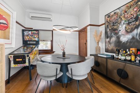 Thinking of selling? Contact our agent - Photo 3