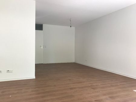 3-Zimmer-Wohnung in ruhiger Ortsrandlage von ES-Zollberg! - Foto 2