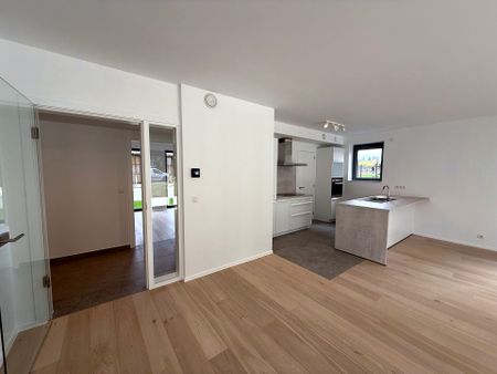 Rez-de-chaussée - à louer - Photo 3